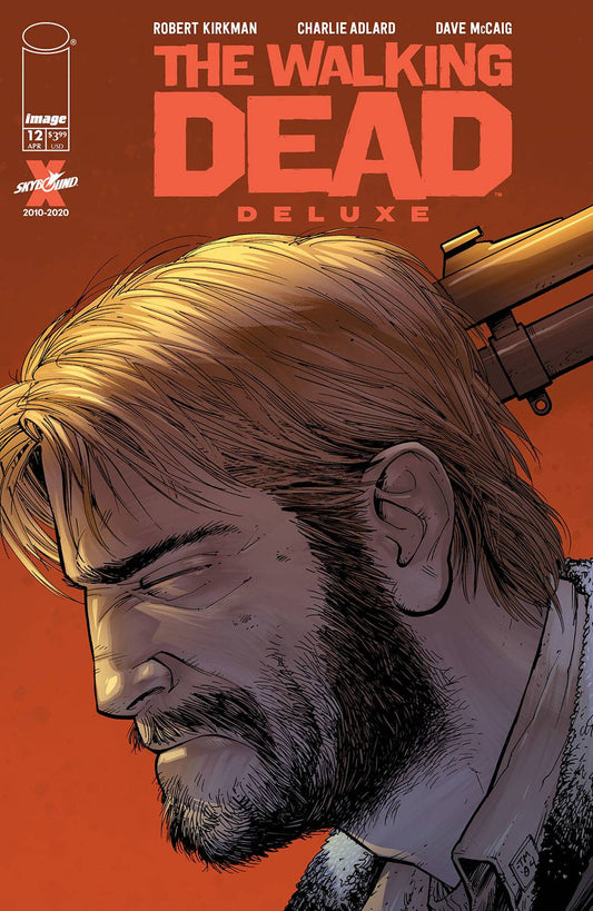 WALKING DEAD DLX #12 CVR B MOORE & MCCAIG (MR)